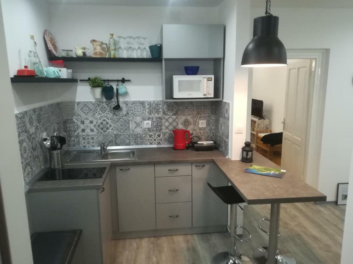Deluxe Zoya Centar Apartamento PUY Exterior foto