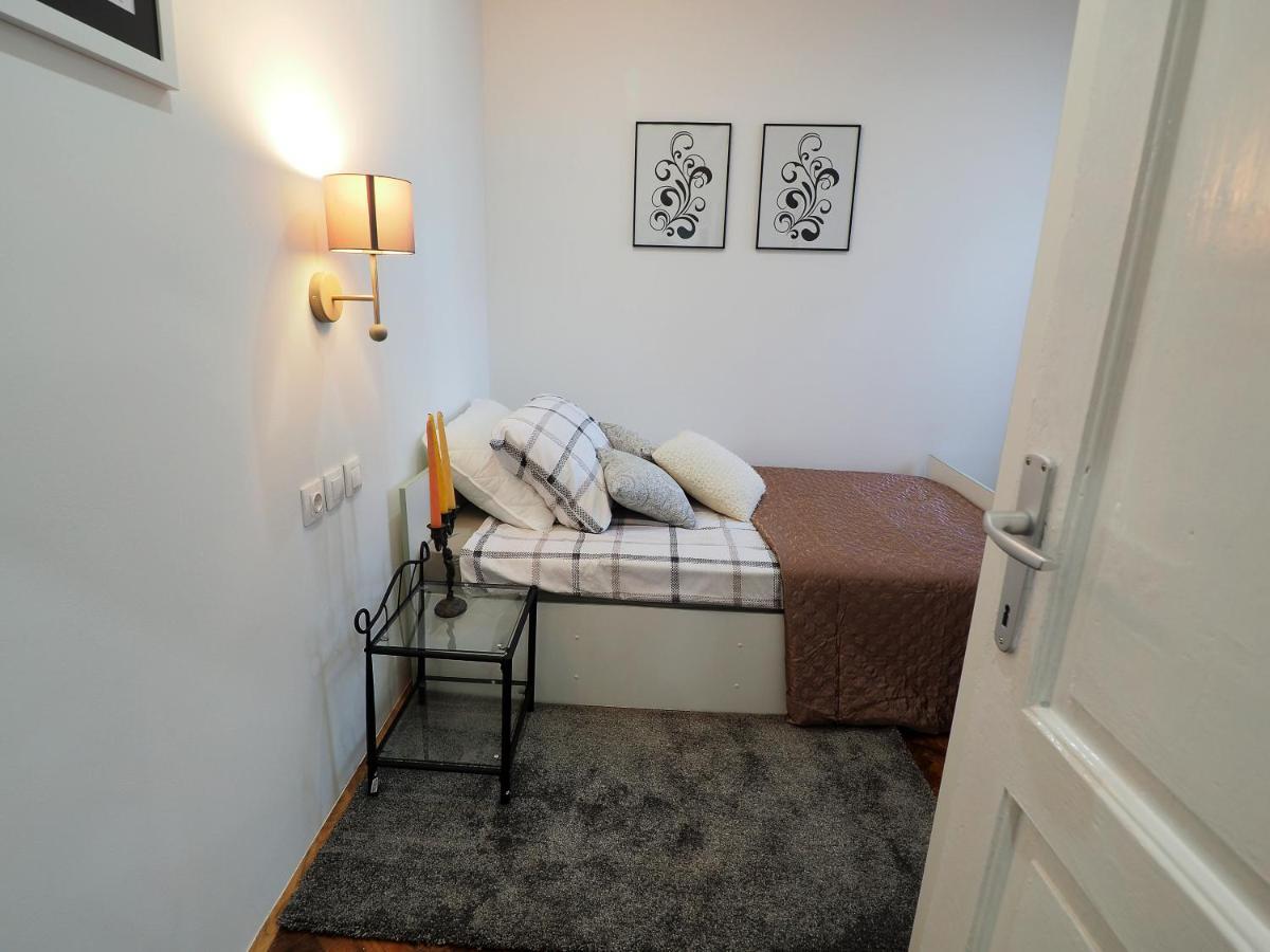 Deluxe Zoya Centar Apartamento PUY Quarto foto