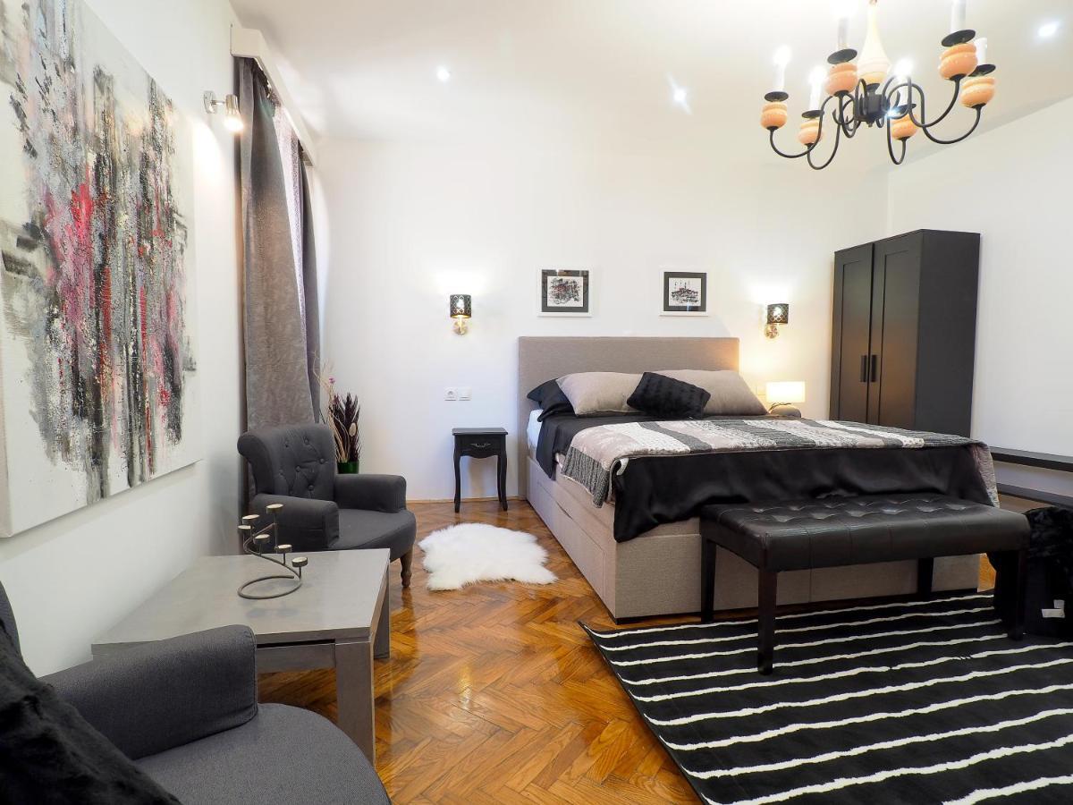 Deluxe Zoya Centar Apartamento PUY Quarto foto